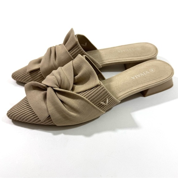 Vivaia Pointed Toe Knot Slides Low Heel Size 39 USA 8 Almond - Picture 4 of 9